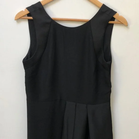 Banana Republic Dress - Picture 2 of 4